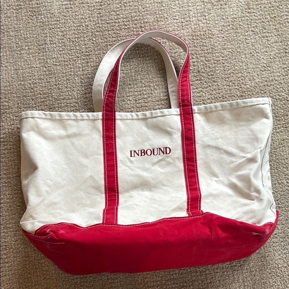 L.L. Bean Handbags - 🎈Vintage LL Bean Red and White Canvas Boat and Tote Bag